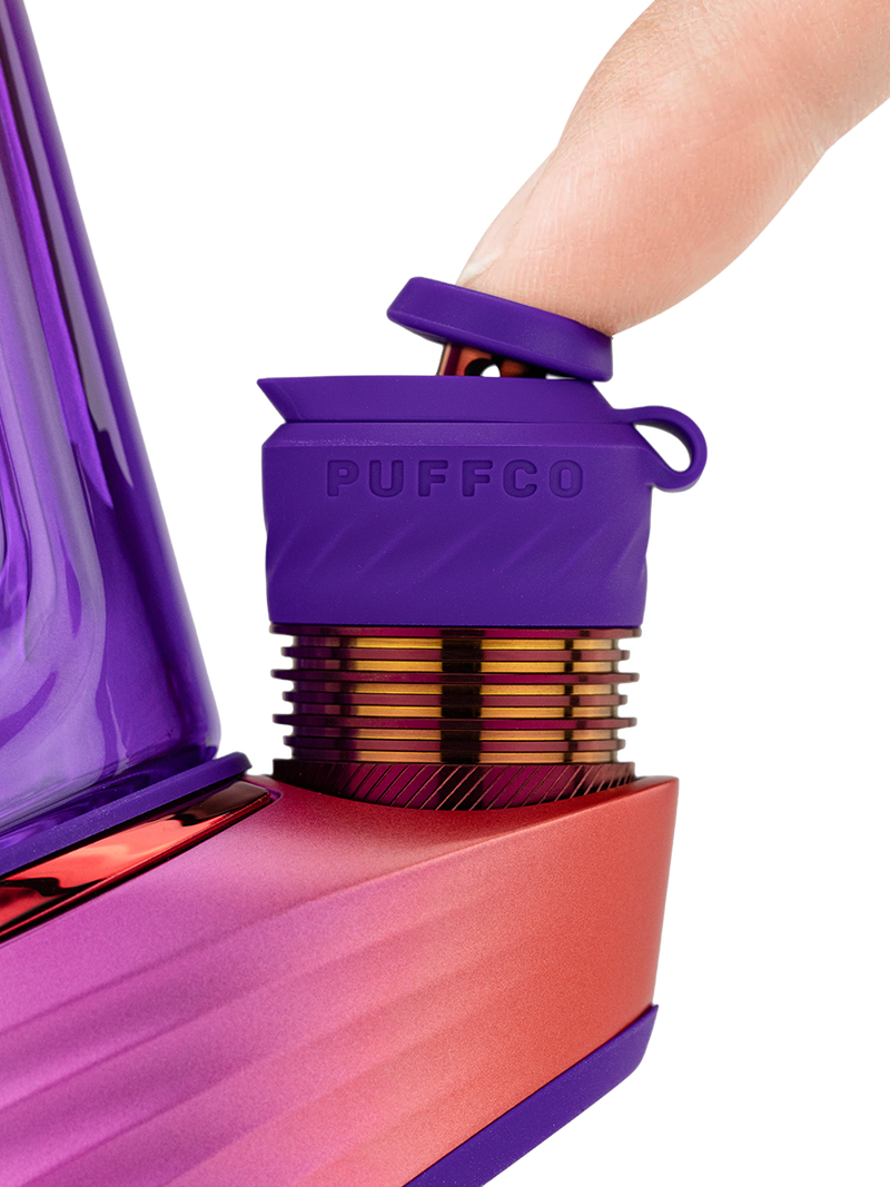 Puffco Peak Pro 3DXL Plasma XL Joystick Cap with finger showing 360 degree directional airflow control